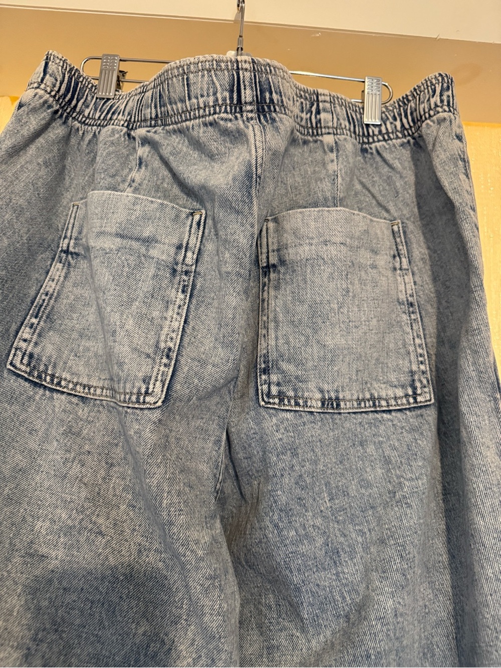 NWT GAP Women’s Baggy Jeans - Picture 4 of 4